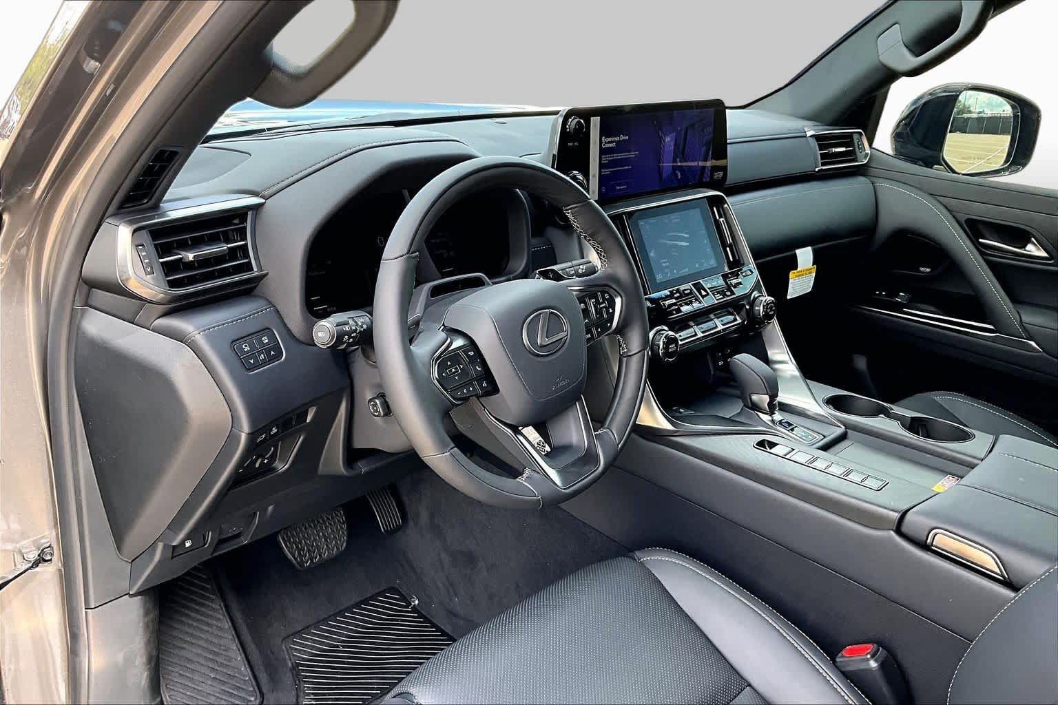 New 2026 Lexus LX 700h Luxury w/ Appearance Package AWD/4WD image 8
