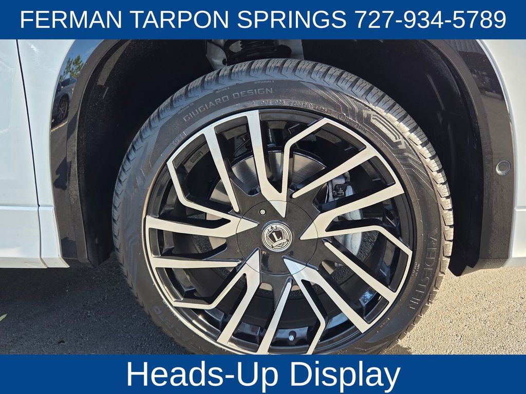 Used 2026 Volkswagen Tiguan SEL R-Line AWD/4WD image 12