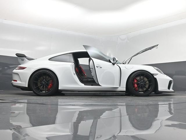 Used 2018 Porsche 911 GT3 RWD image 7