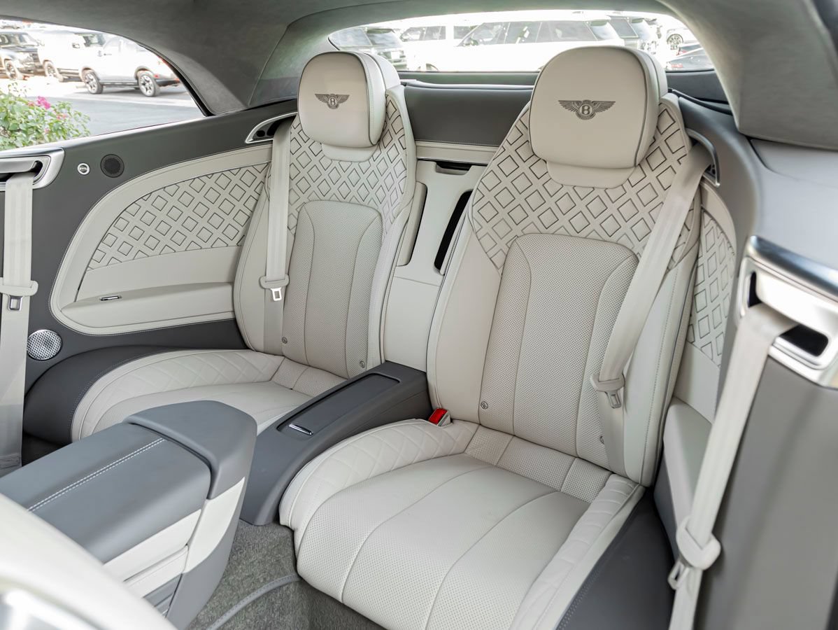 Certified 2024 Bentley Continental GT Speed AWD/4WD image 30