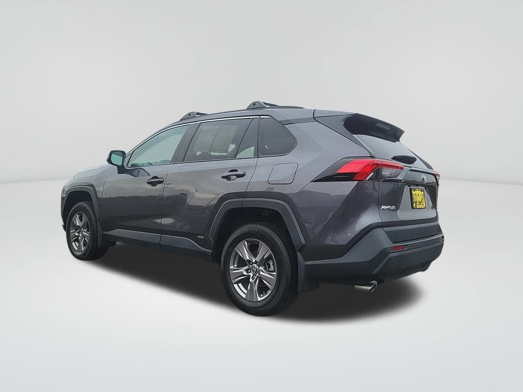 Used 2024 Toyota RAV4 XLE image 3