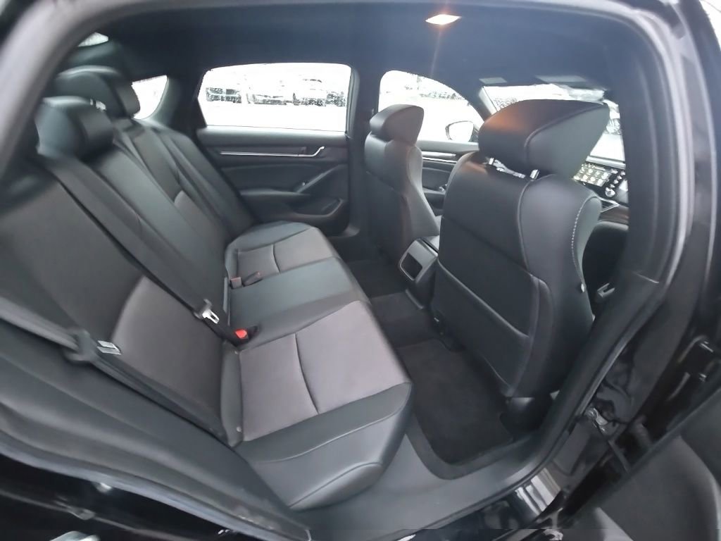 Used 2020 Honda Accord Sport image 29
