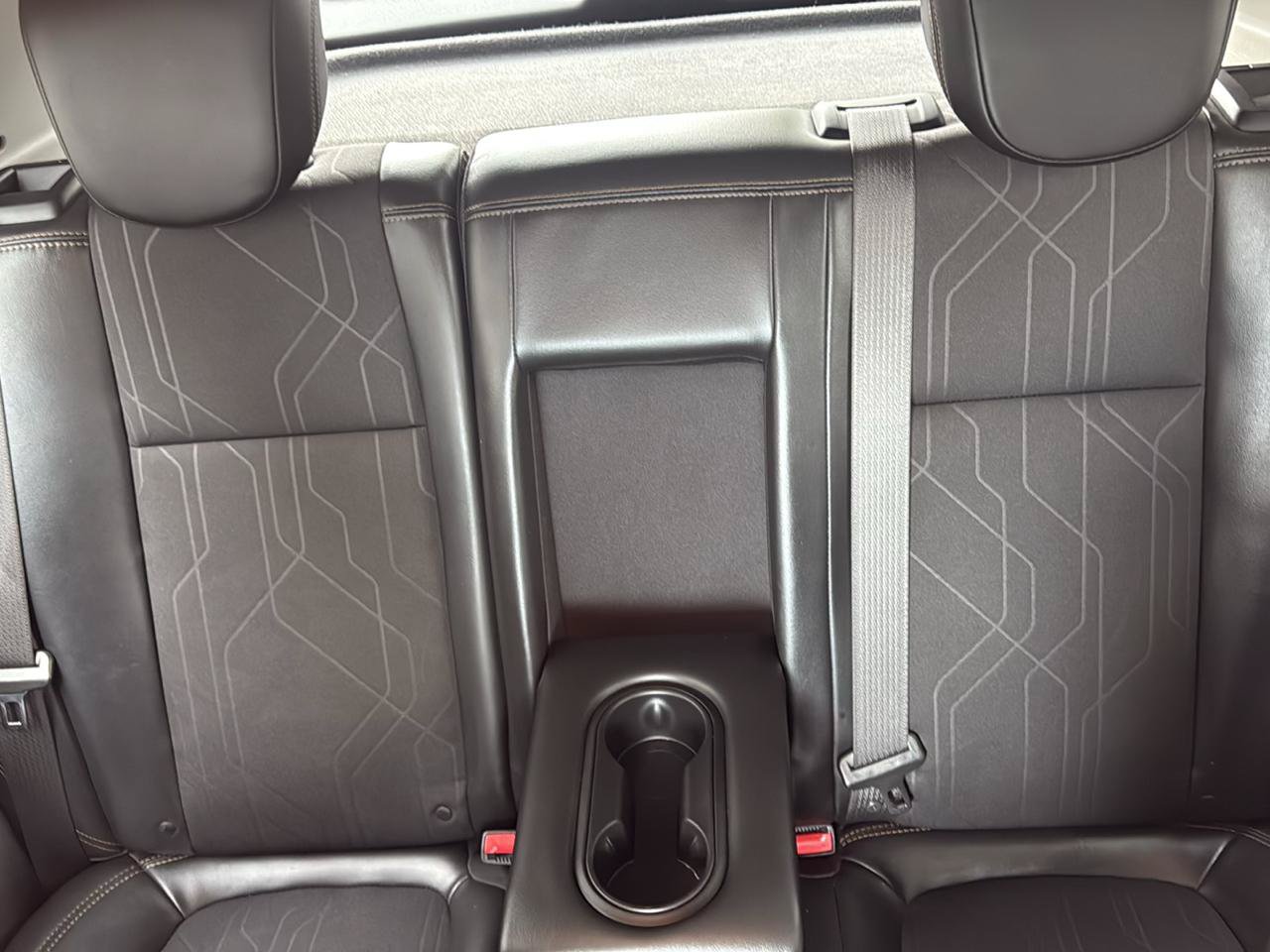 Used 2019 Chevrolet Trax LT w/ LT Convenience Package AWD/4WD image 36
