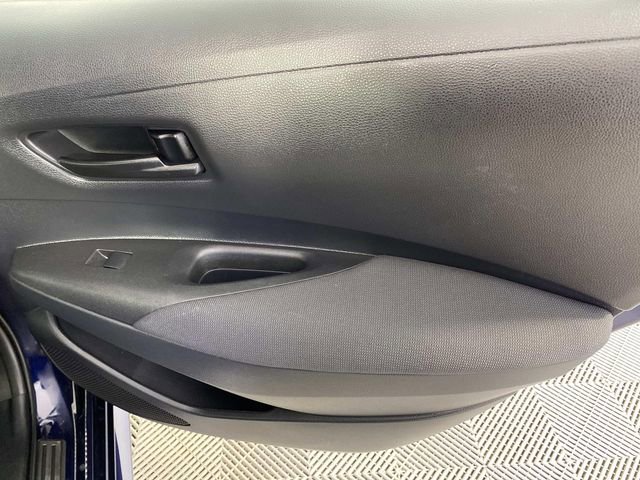 Used 2022 Toyota Corolla LE image 23