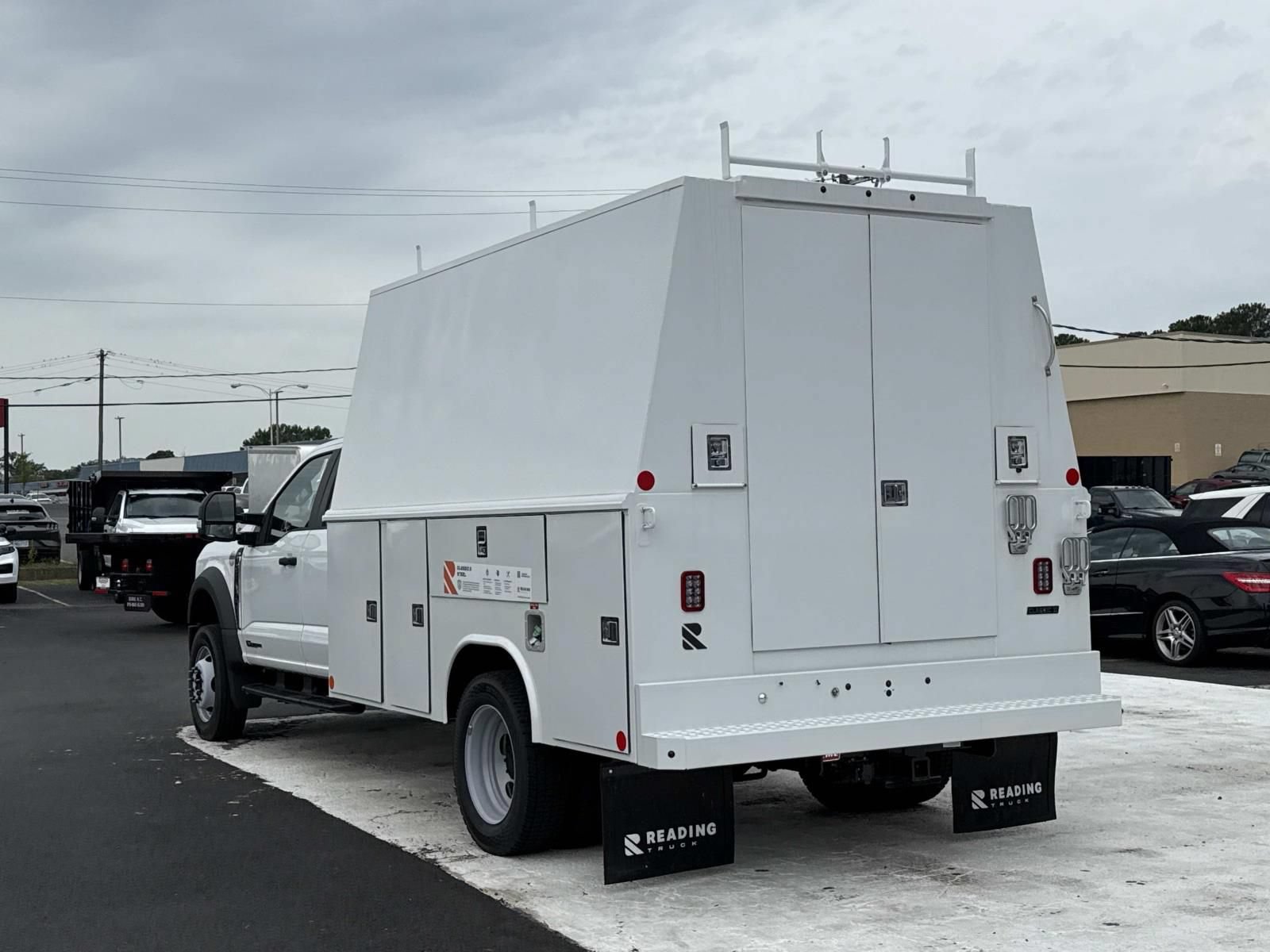 New 2026 Ford F550 4x4 Supercab Super Duty image 5