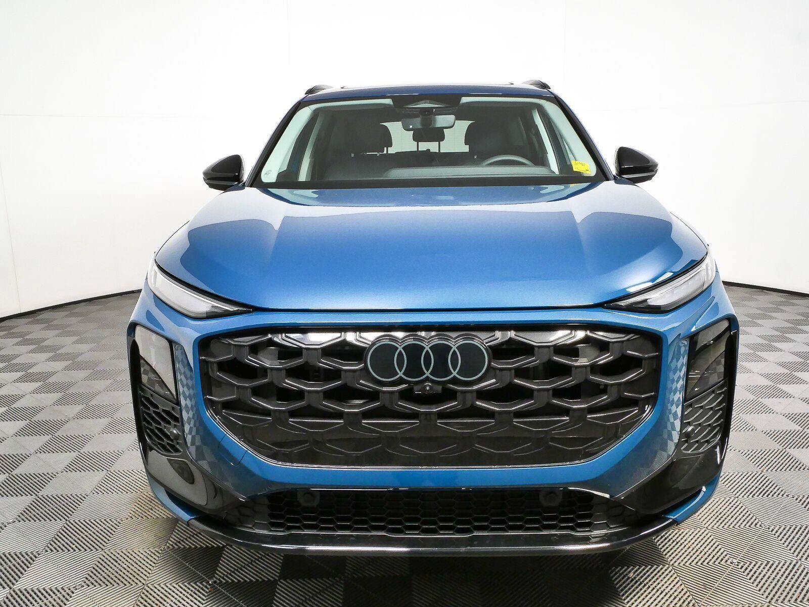 New 2026 Audi Q3 quattro 2.0T AWD/4WD image 12