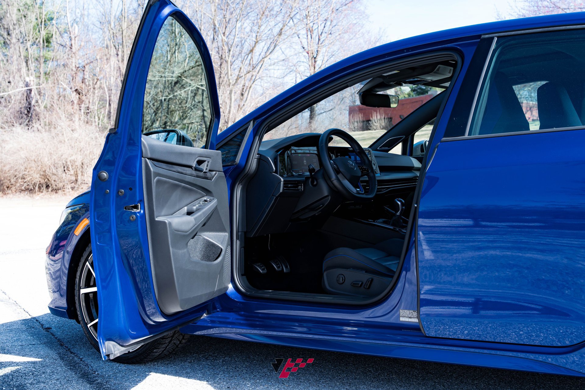 Used 2023 Volkswagen Golf R 2.0T Manual image 40