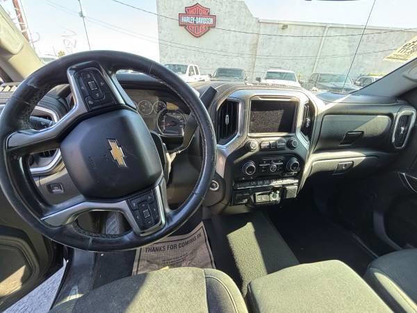 Used 2019 Chevrolet Silverado 1500 LT w/ All-Star Edition RWD image 11