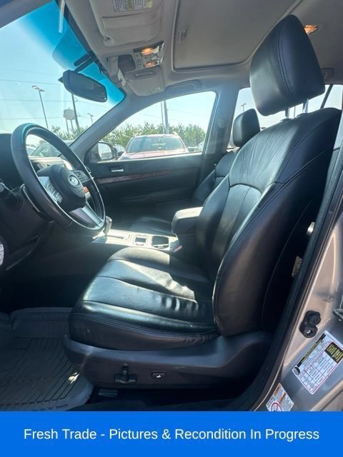 Used 2011 Subaru Outback 2.5i Limited w/ PWR Moonroof Pkg AWD/4WD image 11