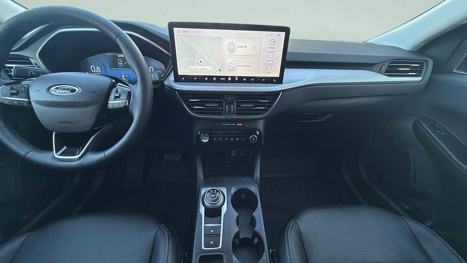 Used 2023 Ford Escape Platinum image 17