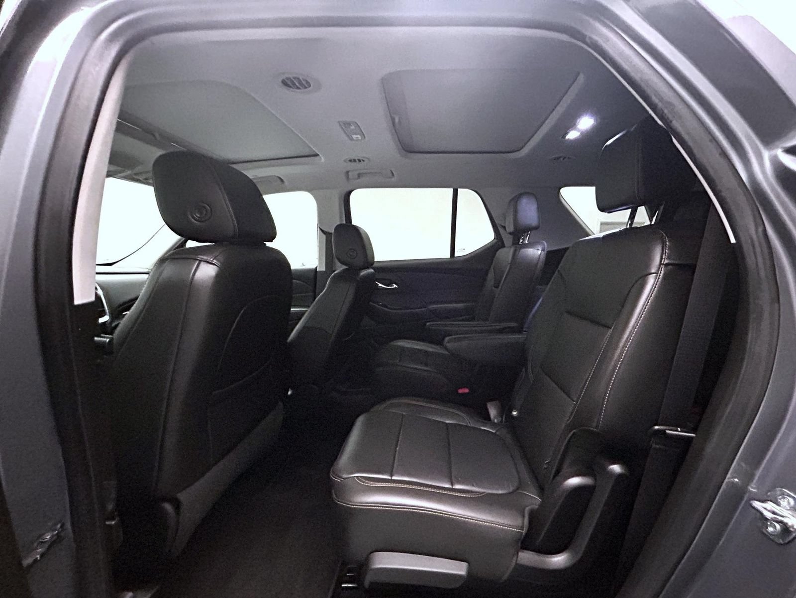 Used 2020 Chevrolet Traverse RS AWD/4WD image 20