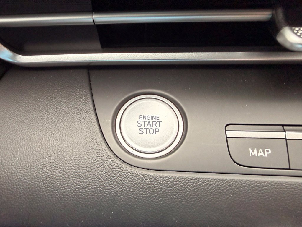 Used 2023 Hyundai Elantra SEL w/ Convenience Package FWD image 19