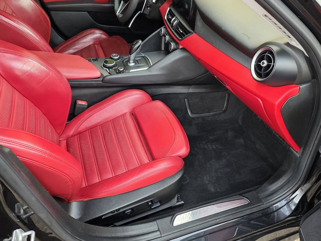 Used 2018 Alfa Romeo Giulia Ti Sport w/ Quick Order Package 22S Sport image 34