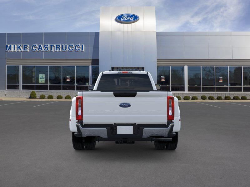 New 2026 Ford F450 XL w/ XL Driver Assist Package image 5