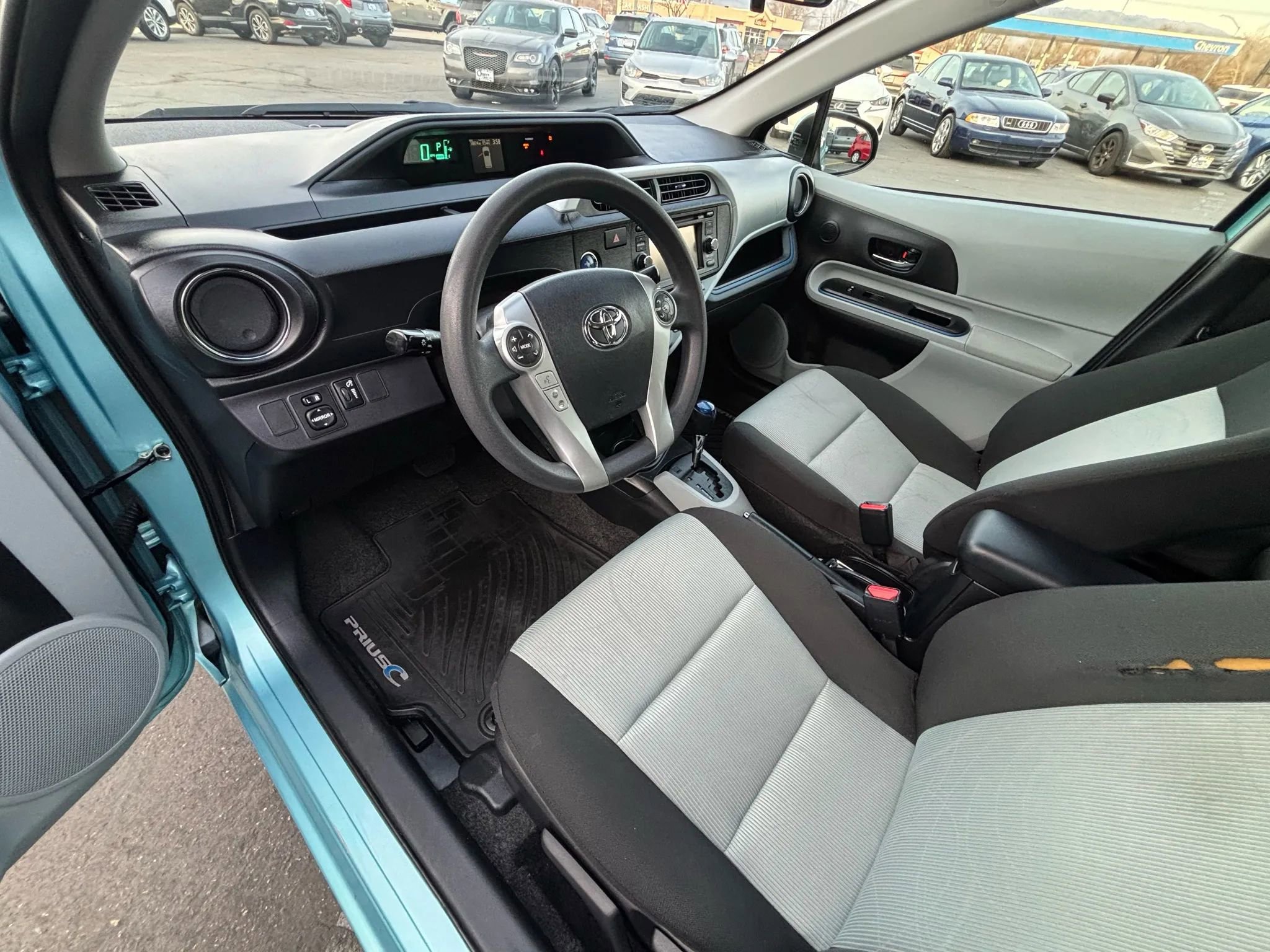 Used 2012 Toyota Prius C Three image 10