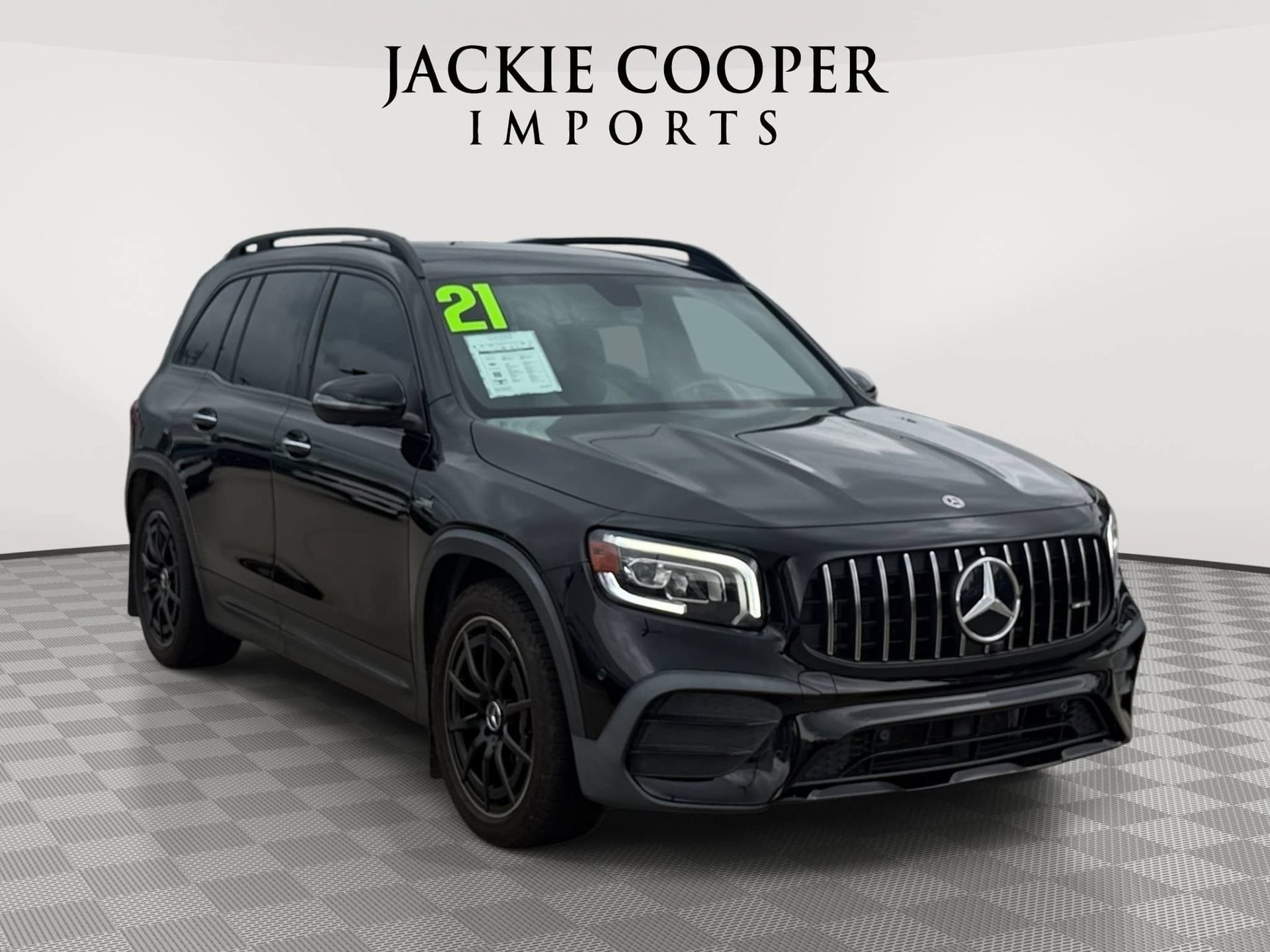 Used 2021 Mercedes-Benz GLB 35 AMG 4MATIC image 3