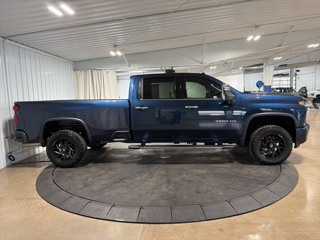 Used 2022 Chevrolet Silverado 3500 High Country w/ Z71 Off-Road Package AWD/4WD image 8