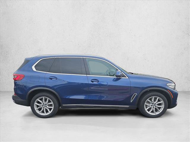 Used 2019 BMW X5 xDrive40i w/ Convenience Package AWD/4WD image 5