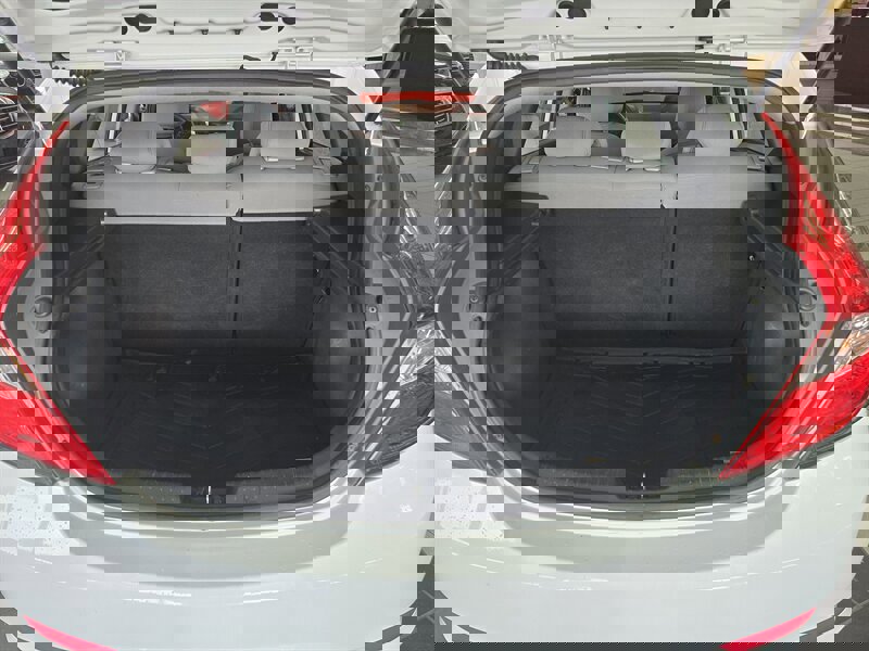 Used 2013 Hyundai Accent GS image 17