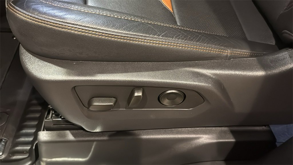 Used 2024 GMC Sierra 1500 AT4 w/ Technology Package image 25