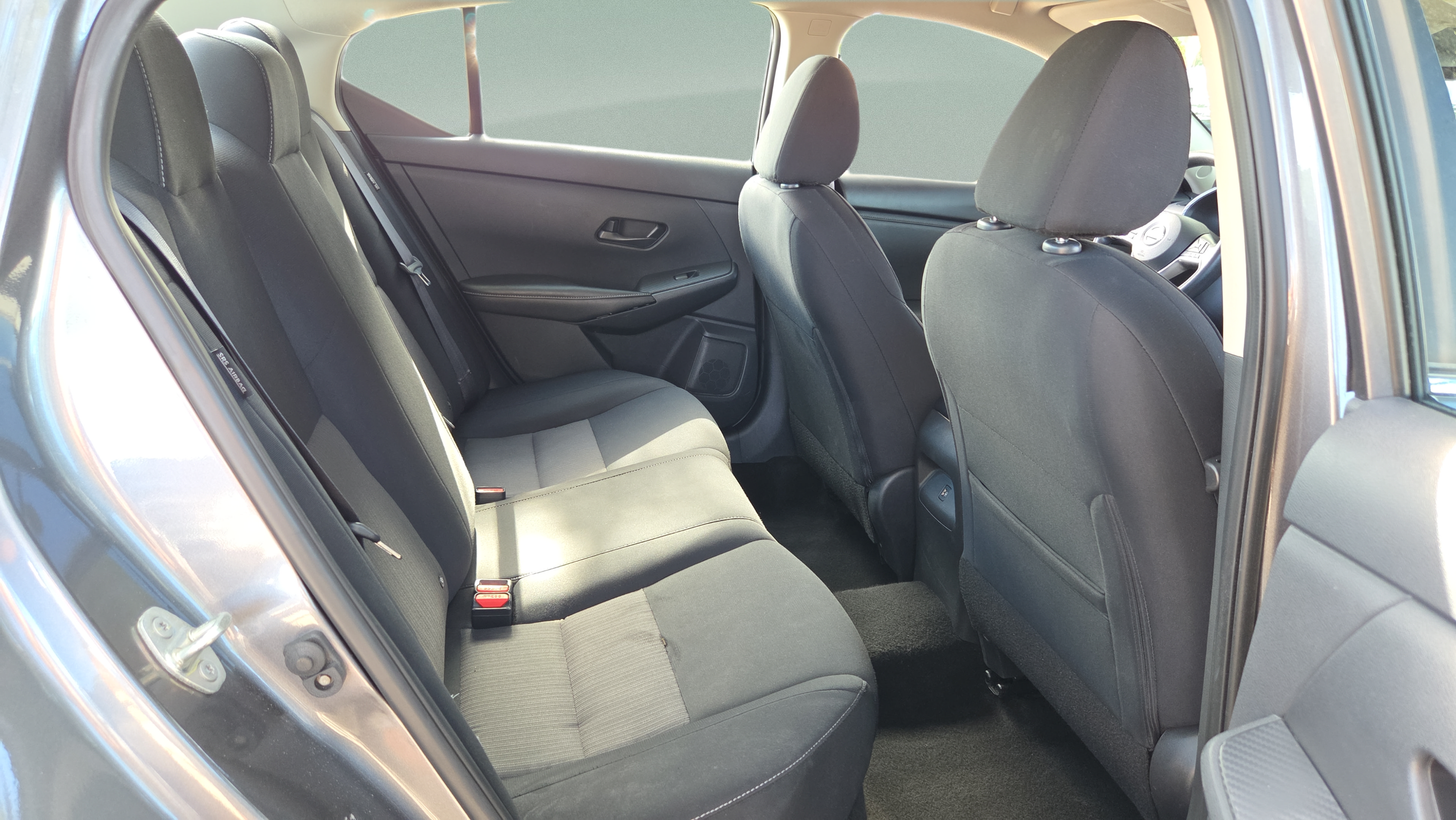 Used 2024 Nissan Sentra SV FWD image 18