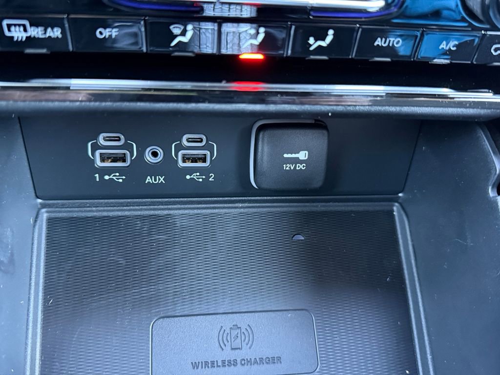 New 2025 Jeep Grand Cherokee Laredo X w/ Luxury Tech Group I image 17