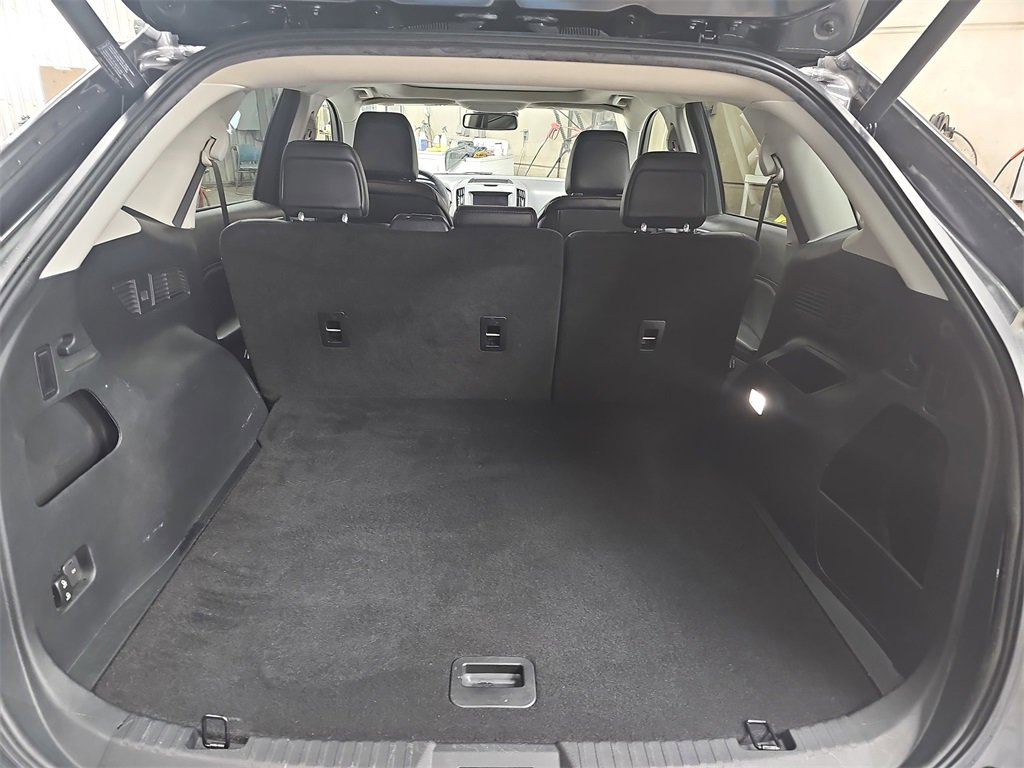 Used 2020 Ford Edge SEL w/ Convenience Package image 12