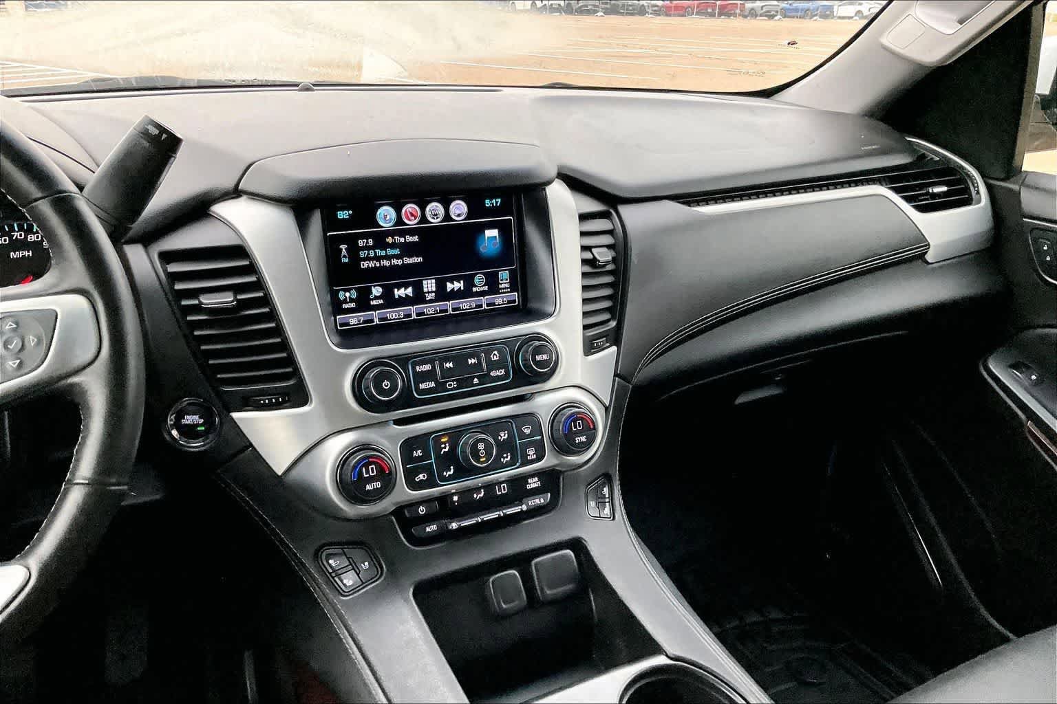 Used 2017 GMC Yukon SLT AWD/4WD image 13