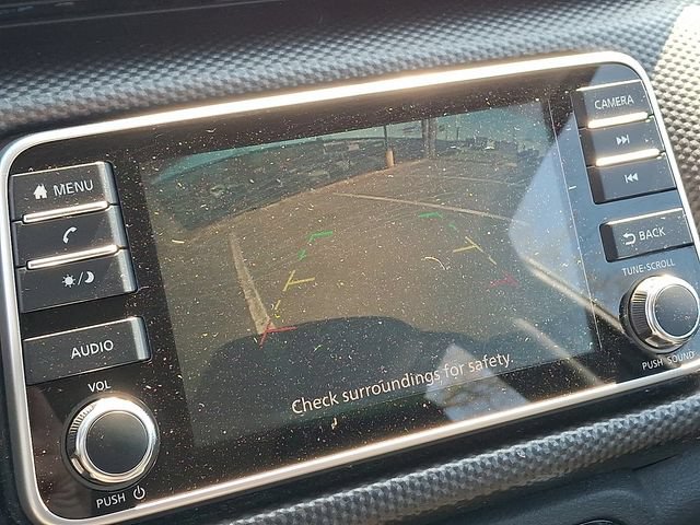 Used 2020 Nissan Kicks SV FWD image 18