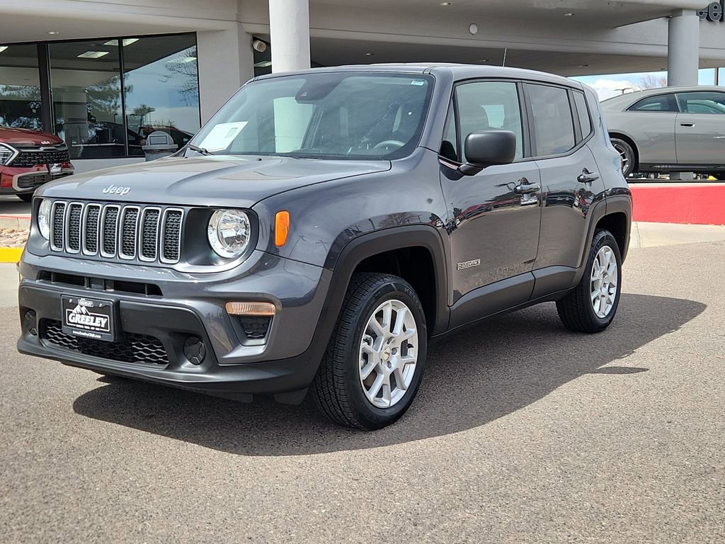 Certified 2023 Jeep Renegade Latitude image 4
