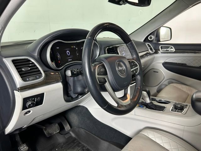 Used 2021 Jeep Grand Cherokee Summit AWD/4WD image 22