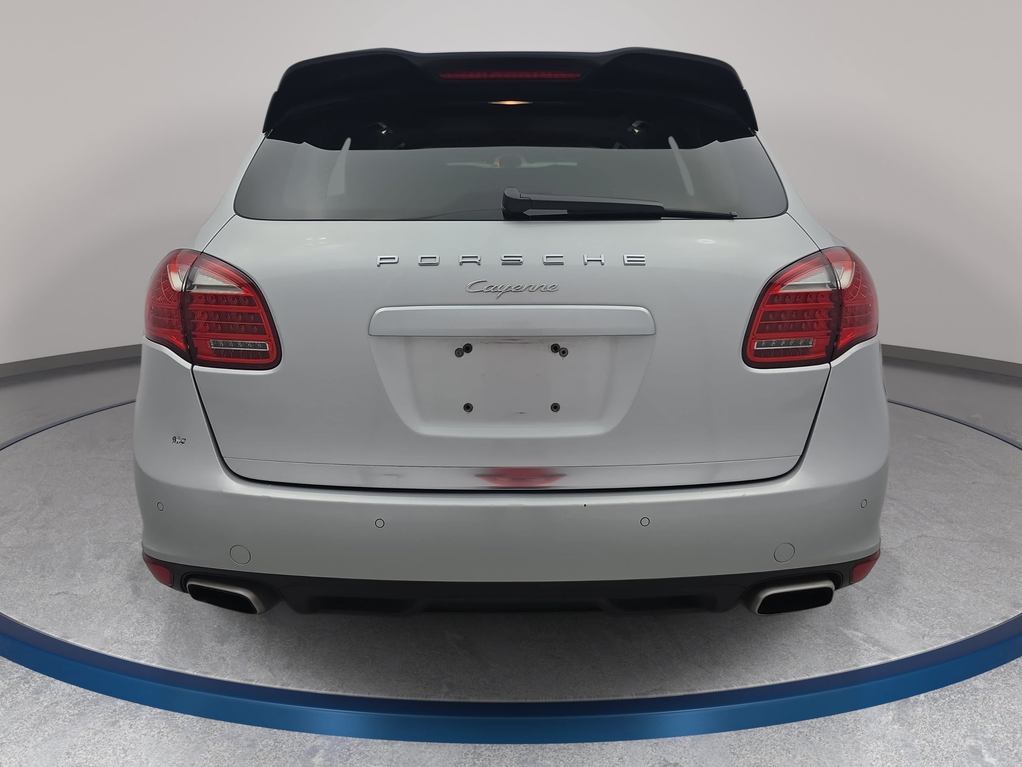 Used 2012 Porsche Cayenne AWD/4WD image 6