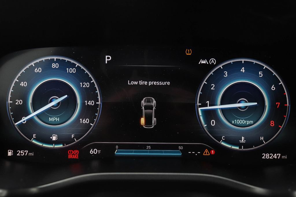 Used 2023 Hyundai Santa Fe Calligraphy w/ Cargo Package image 24