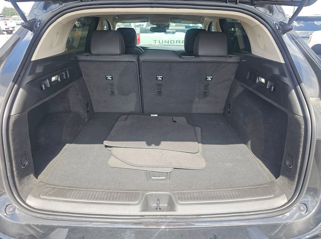 Used 2023 Buick Envision Preferred image 6