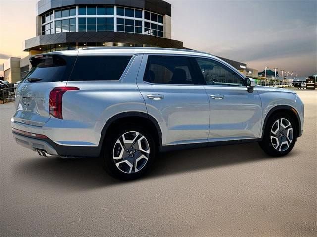 Used 2025 Hyundai Palisade Limited AWD/4WD image 9