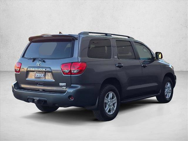 Used 2017 Toyota Sequoia SR5 AWD/4WD image 5