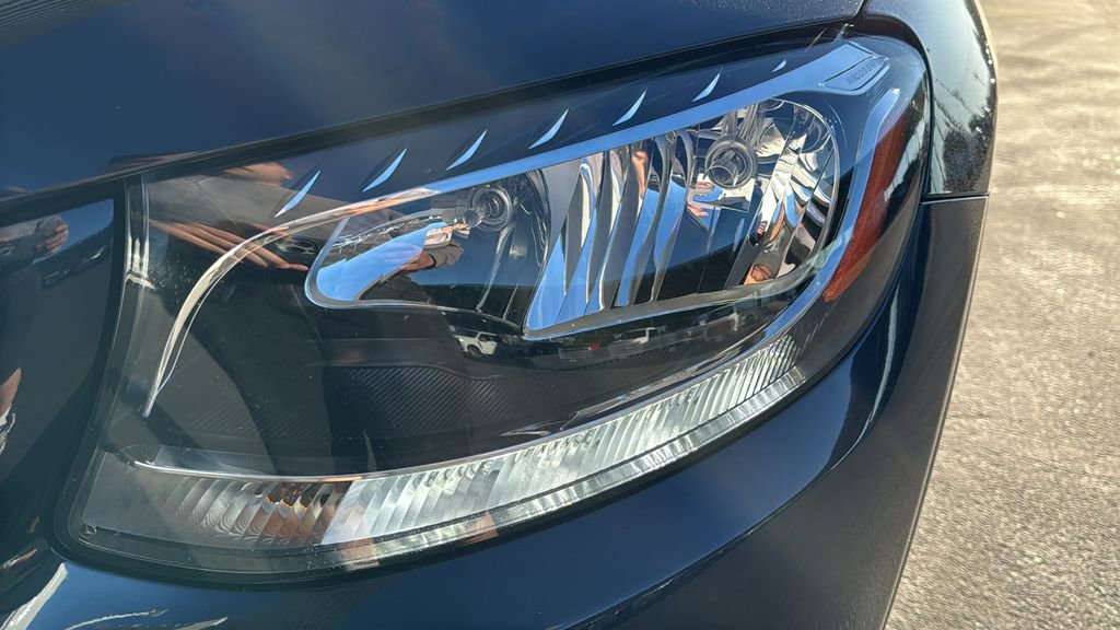 Used 2017 Mercedes-Benz GLC 300 GLC 300 image 6