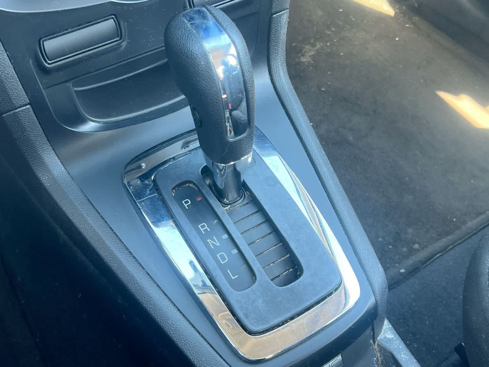 Used 2013 Ford Fiesta SE FWD image 30