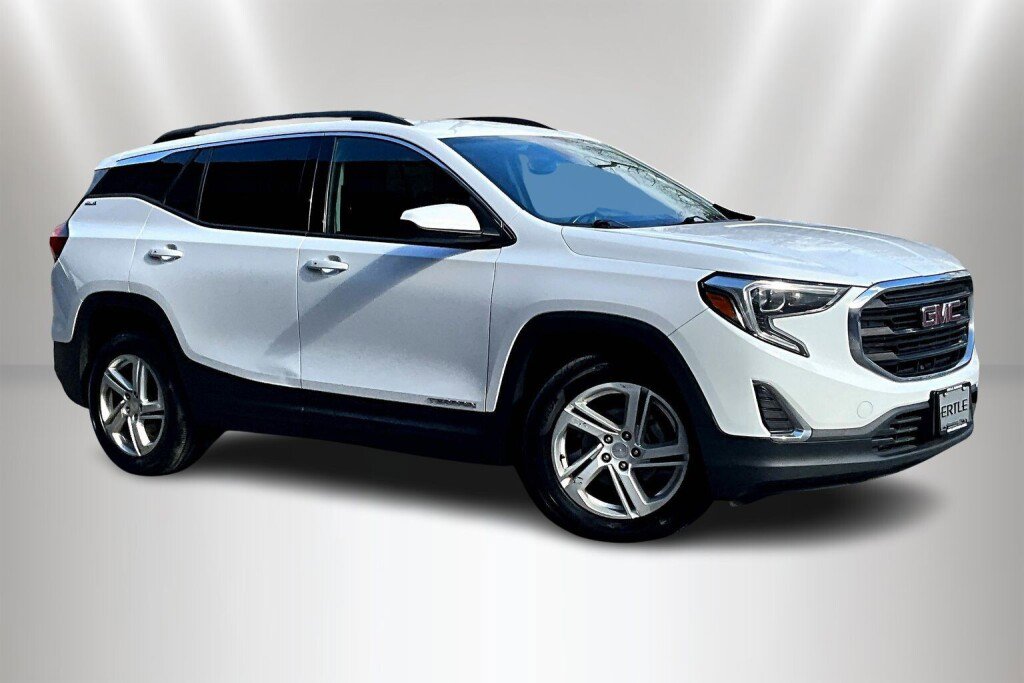 Used 2018 GMC Terrain SLE w/ Driver Convenience Package