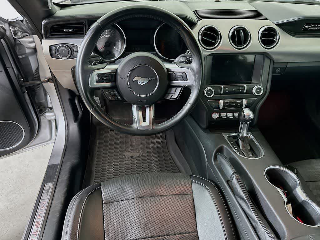Used 2020 Ford Mustang Premium RWD image 10