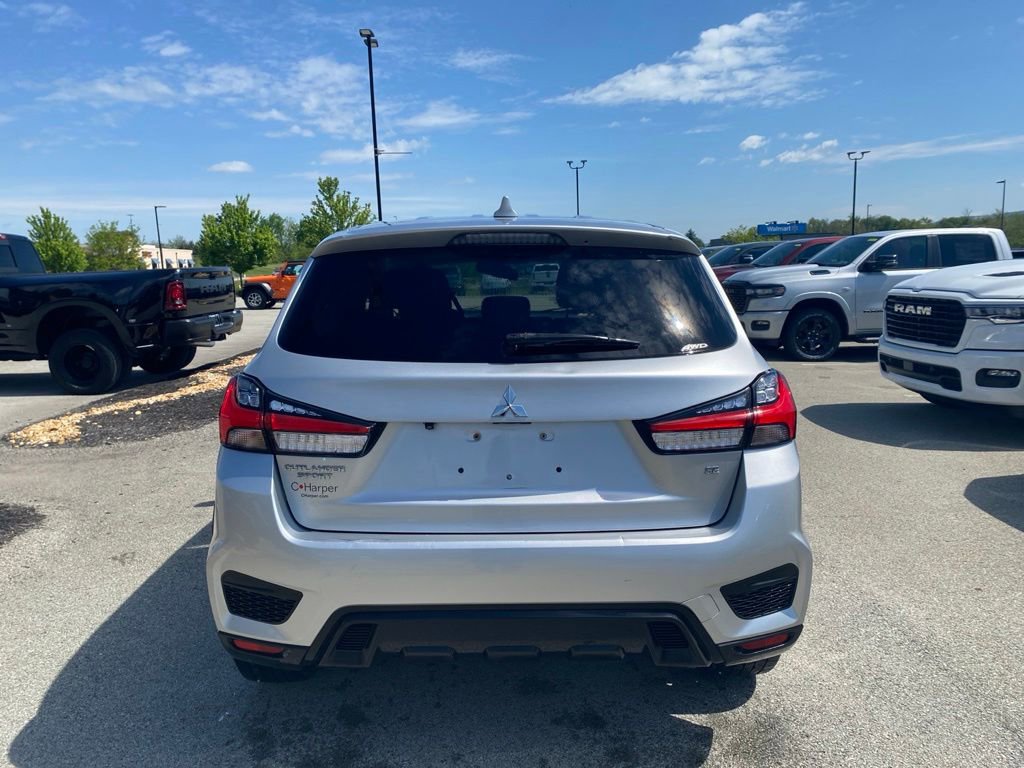 Used 2020 Mitsubishi Outlander Sport AWD image 3