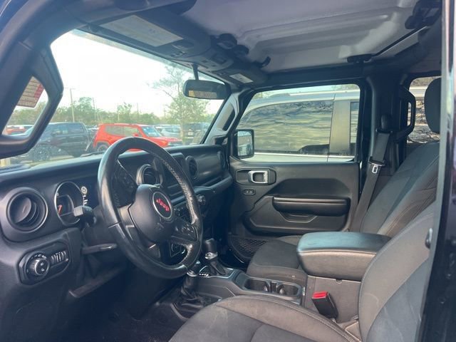 Used 2021 Jeep Gladiator Sport image 7