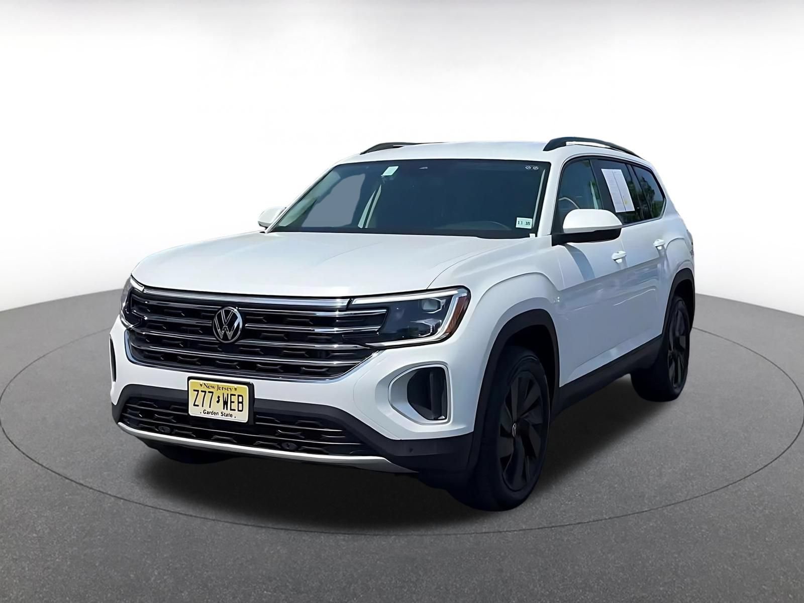 Used 2026 Volkswagen Atlas SE AWD/4WD image 4