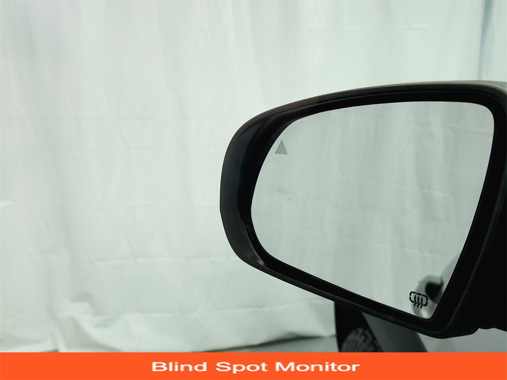 Used 2019 Jeep Cherokee Trailhawk w/ Comfort & Convenience Group image 12