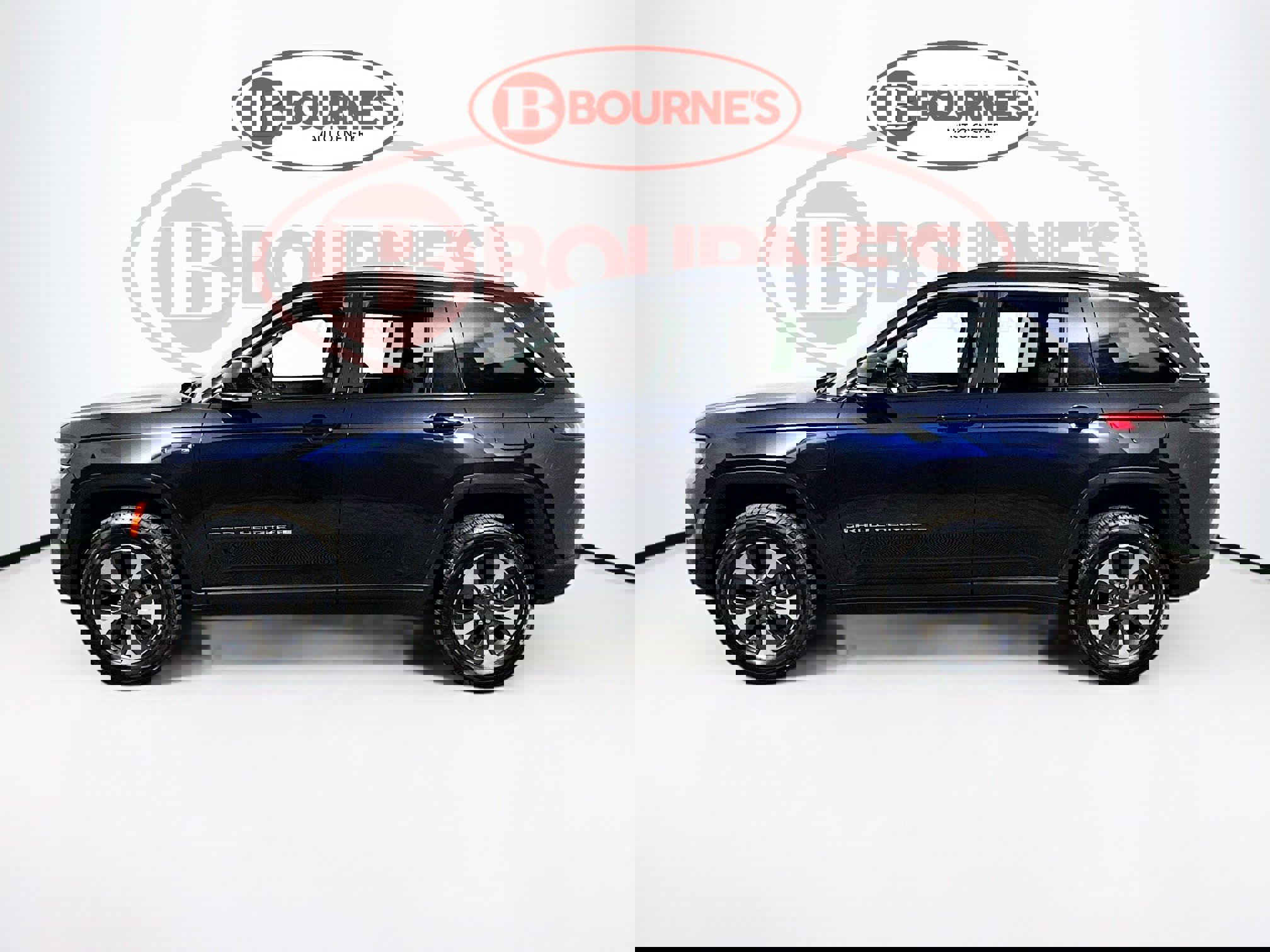 Used 2022 Jeep Grand Cherokee Limited 4xe image 8