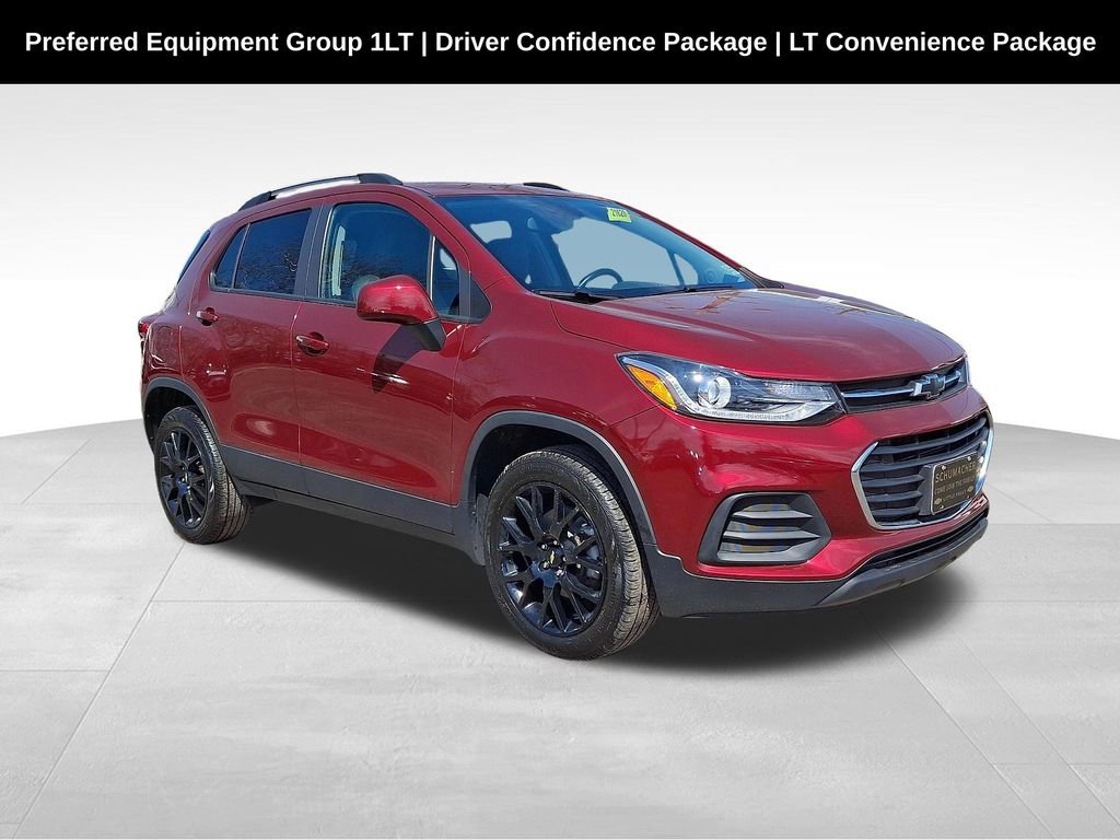 Used 2022 Chevrolet Trax LT w/ Driver Confidence Package image 1