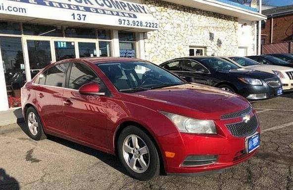 Used 2014 Chevrolet Cruze LT FWD image 2