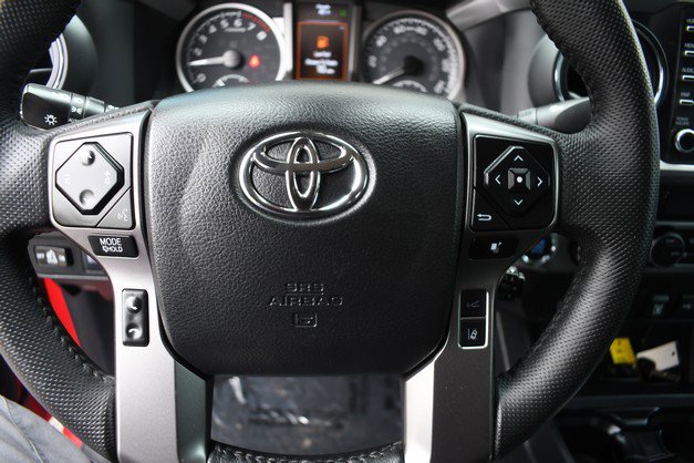 Certified 2023 Toyota Tacoma SR5 AWD/4WD image 30