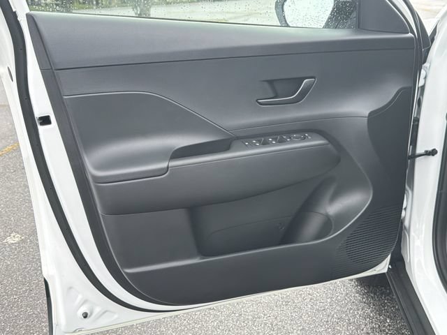 New 2027 Hyundai Kona SEL Sport FWD image 12