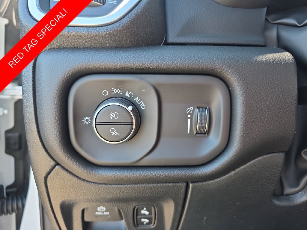 New 2026 RAM 1500 Big Horn w/ Night Edition AWD/4WD image 25